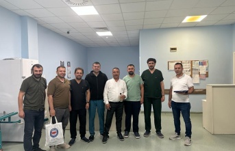 Sağlık-Sen Başkanı, İdil'de sağlık personelin bayramını kutladı