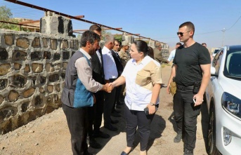 Vefat eden öğrencinin ailesine kaymakamdan taziye ziyareti