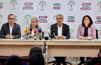 HDP tüm çalışmalarını YS Parti'ye devr ediyor