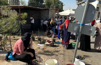 Köylü Pazarında yıkım başladı pazar tamamen kapandı