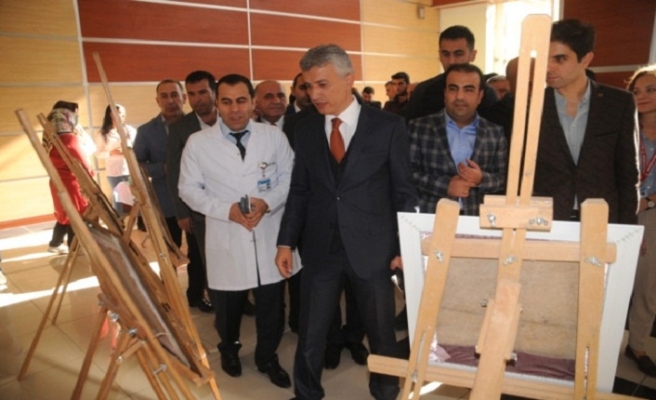 Cizre'de Toplum Ruh Sağlığı Merkezi'nde Hastalar Sergi Açtı