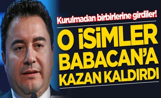 Ali Babacan'a kazan kaldırdılar