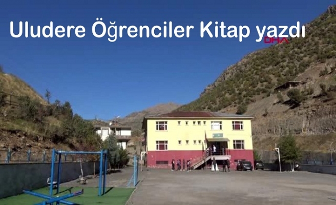 Uludere Öğrencileri Kitap yazdı