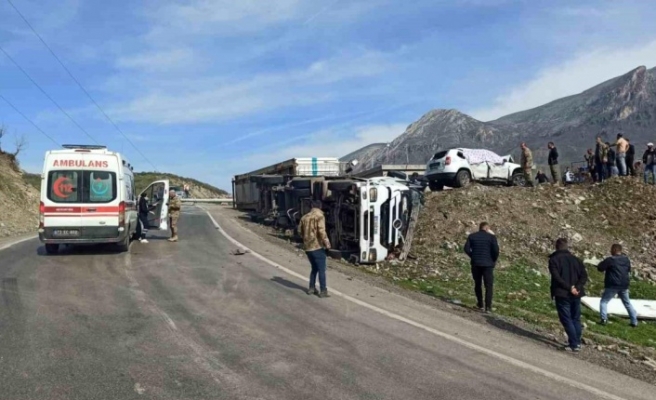 Trafik kazası: 3 kişi hayatını kaybetti