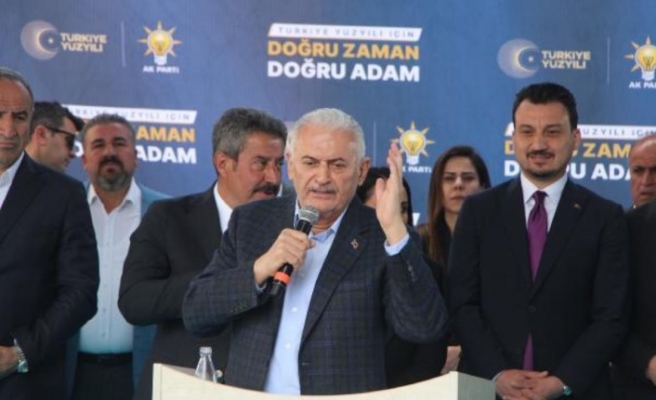 Ak Parti Genel Başkan vekilli Binali Yıldırım Şırnak'ta