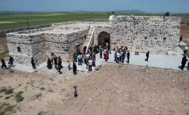 Hedil Kilisesinde ayın yapıldı