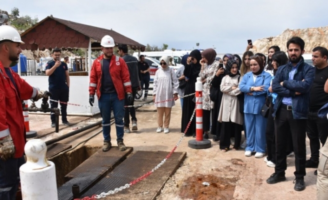 Şırnak Üniversite öğrencileri Gabar'da petrol ürettim tesislerini gezdi