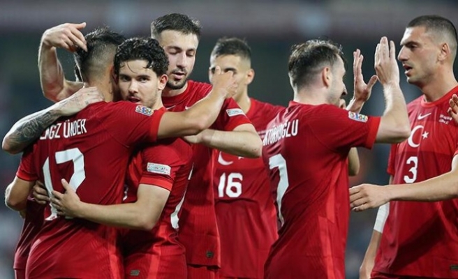 A Milli Futbol Takımı FİFA sıralamasında 2 basamak yükseldi