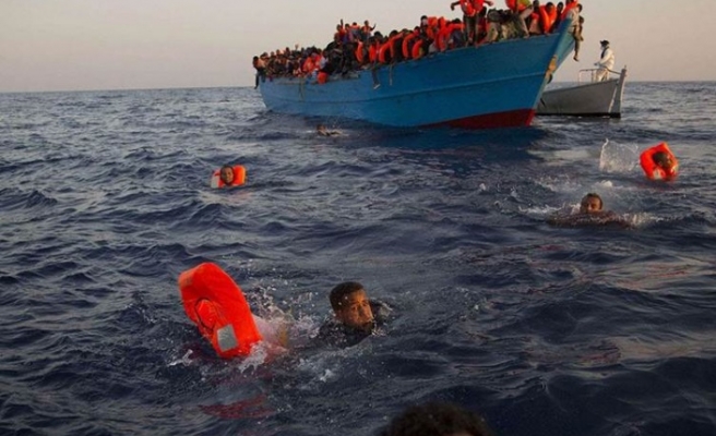 200 Göçmenin içinde olduğu tekne kayboldu