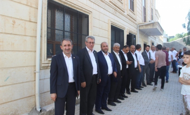 İdil'li Gaziantep Milletvekili Demir 1500 kişilik yemekte İdil'lilerle bir araya geldi