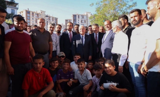Bakan Güler Şırnak'ta Esnafı ziyaret etti