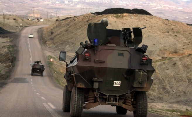 Şırnak'ta zırhlı aracın çarptığı çocuk ağır yaralandı