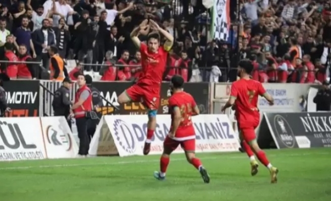 Amed spor Isparta spor'u 2-1 yendi