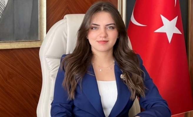 Eruh'lu ilk bayan Kaymakam görevine başladı