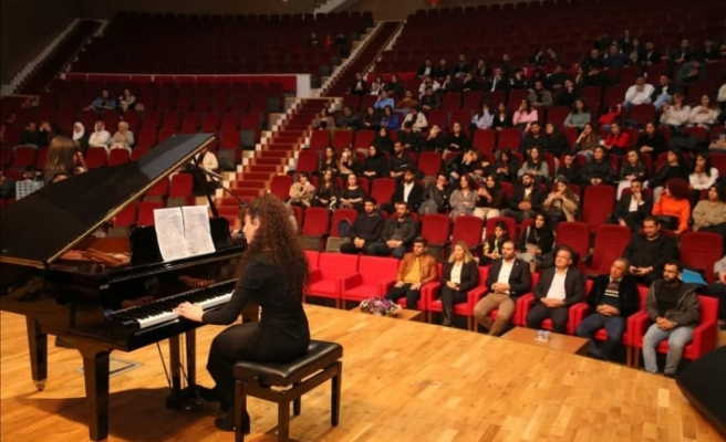 Öğretmenler günü konserine yoğun ilgi
