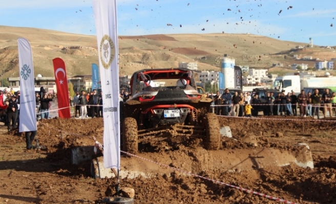 Cizre'de off- road heyecanı yaşandı