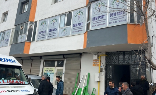 Belediye başkanlığı için 2.Tur için oy verme işlemi başladı
