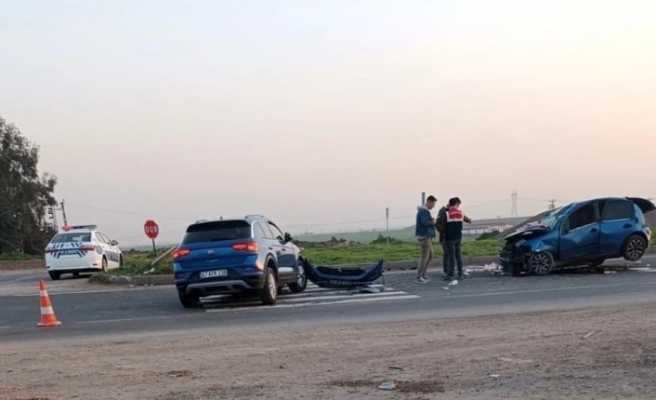 Trafik Kazası 1 kişi hayatını kaybetti 2 yaralı