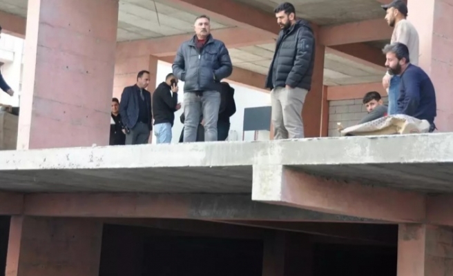 İnşaatan düşen işçi hayatını kaybetti