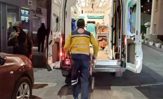 Kardeşler arası kavga: Genç bıçaklandı