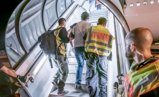 Almanya'dan Türkiye'ye dönenlerin sayısında artış