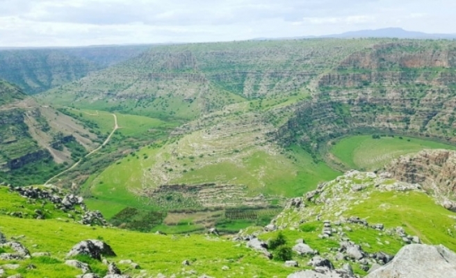 Cehennem Deresinde Bahar hareketliği dikkat çekiyor