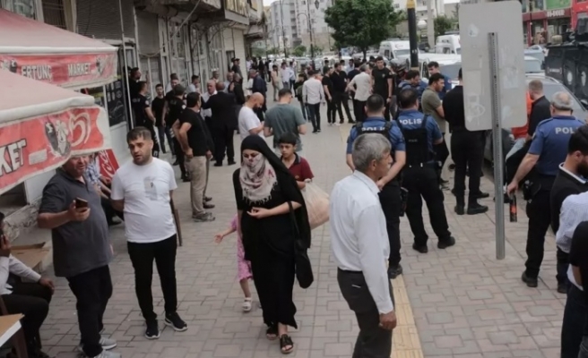 Cizre’de bıçaklı kavga 2 yaralı