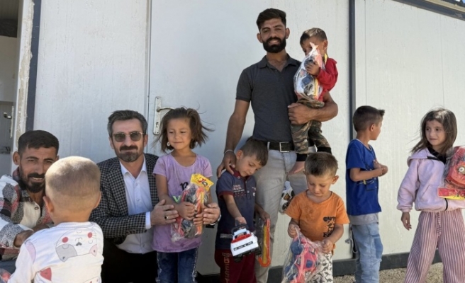 Konteynerda yaşayan aileye ziyaretler devam ediyor