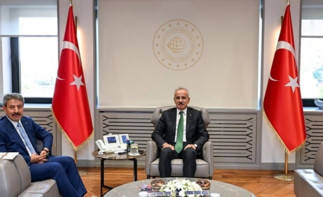 Tünelden Sılopi ilçesine yol yapılacak