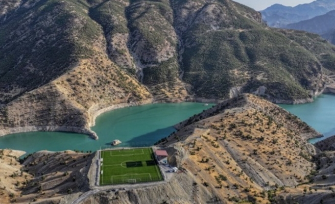 Uludere stadı ilgi çekiyor
