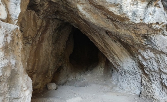 Cizre’de define arayan Şahıs Mağarada hareketsiz bulundu