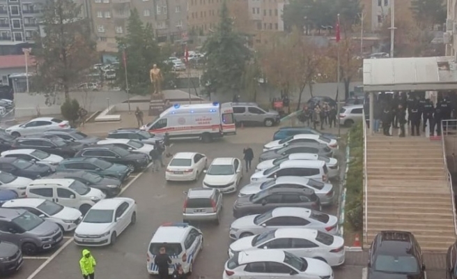 Şırnak Adliyesin’de intihar girişimi