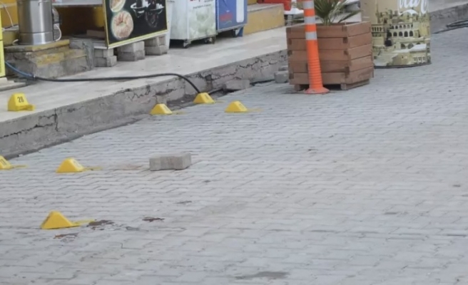 Hastane önünde silahlı kavga 1 kişi öldü