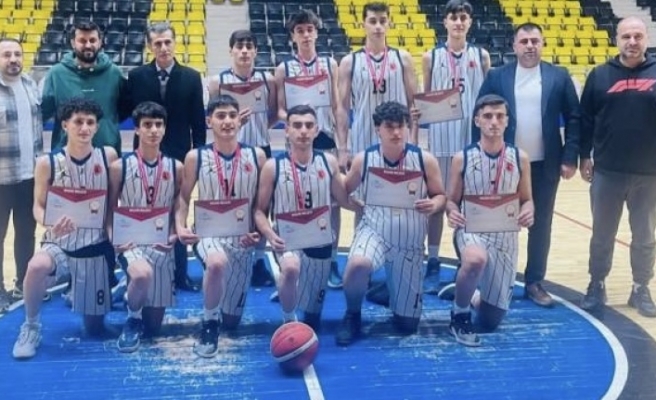 Şırnak Lisesi Basketbol’da Türkiye yarı finalinde