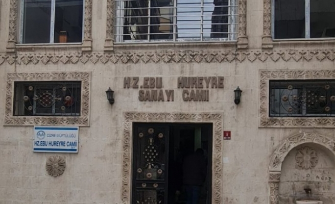 Camii Cemaetti hırsızların hedefinde