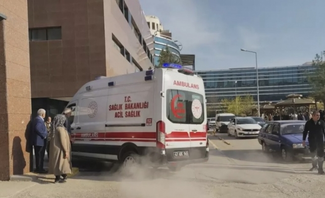 Silahlı ve Bıçaklı Kavga 2 kişi yaralandı