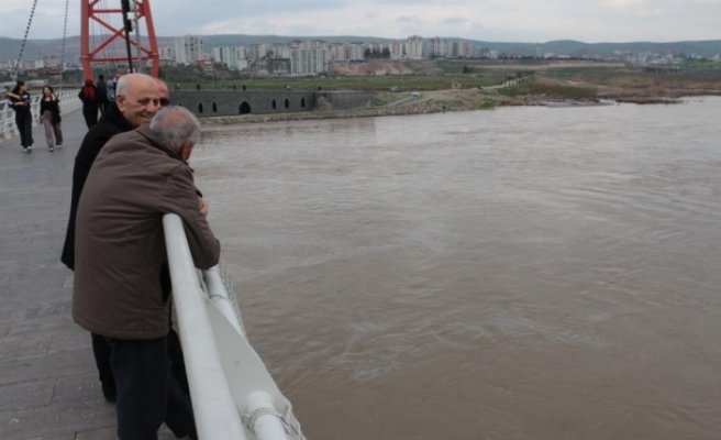Dicle suyuna Şırnak Petrol’u karıştı