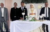 Eren ve Karakol çifti dünya evine girdi
