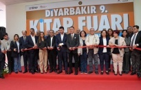 Diyarbakır’da kitap fuarı açıldı