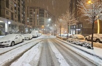 Kar Yağışı nedeniyle okullar tatil edildi