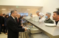 Rektör Yarka Öğrencilerle iftarda bir araya geldi