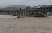 Dicle Nehri Kızıla büründü