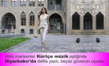 Ünlü mankenler Kürtçe müzik eşliğinde Diyarbakır'da defile yaptı, beyaz güvercin uçurdu