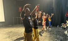 Sirk’ten İdil’de renkli gösteriler