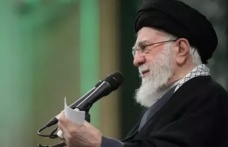 ABD İsrail Saldırısında İran lideri Ayatullah Ali Hamaneyi hayatını kaybetti