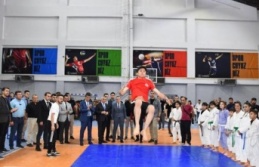 Şırnak ve İlçelerinde yaz spor okulları açıldı