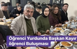 Belediye Başkanı Kayır Öğrencilerle yemekte bir...