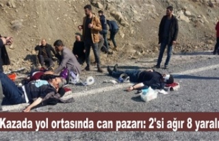 Kazada yol ortasında can pazarı: 2'si ağır...