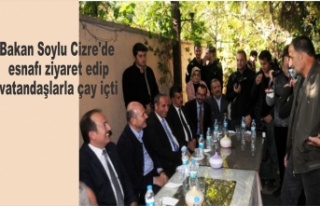 Bakan Soylu Cizre'de esnafı ziyaret edip vatandaşlarla...