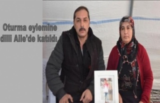 Oturma eylemine İdilli Aile'de katıldı